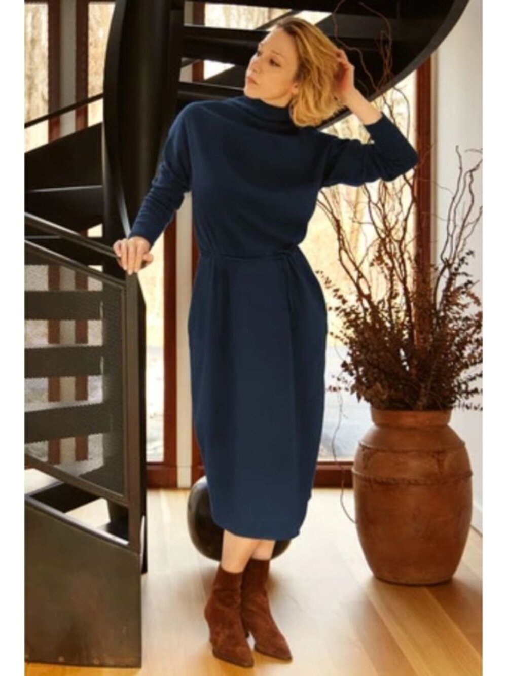 NWT GRP1 COZY HIGH NECK DRESS W/ POCKETS AND BELT SAPPHIRE small